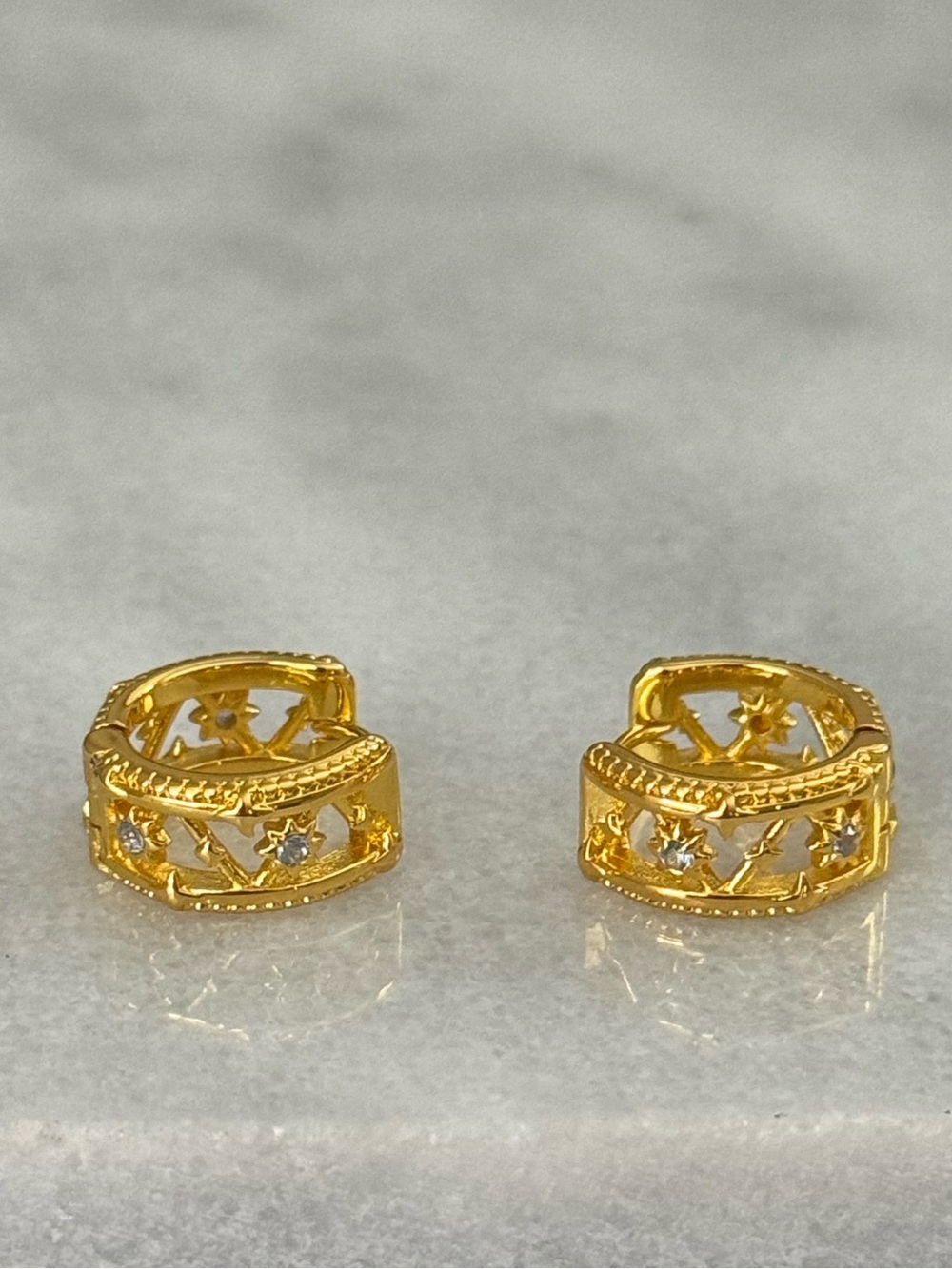 Gold Crystal Star Thick Hoop Earrings 

Brand New